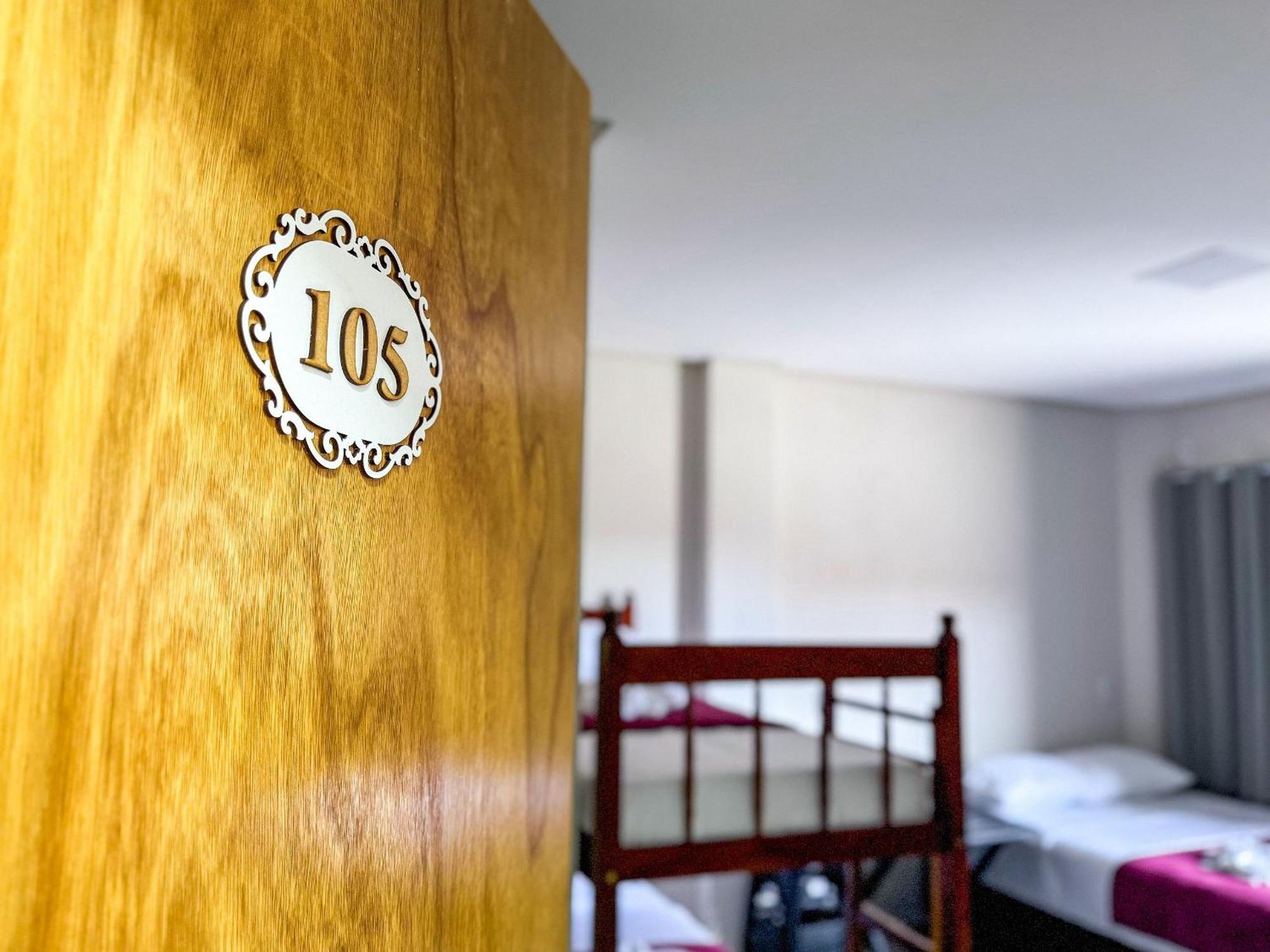 Vo Cristina: Praia, Diversao E Hospitalidade Apartamento *